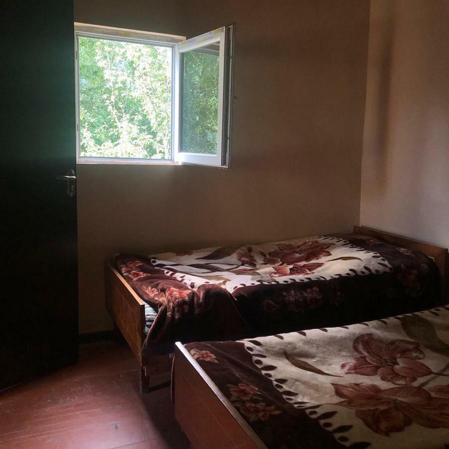 Guest House Malkhaz Niguriani Zhabeshi Екстериор снимка